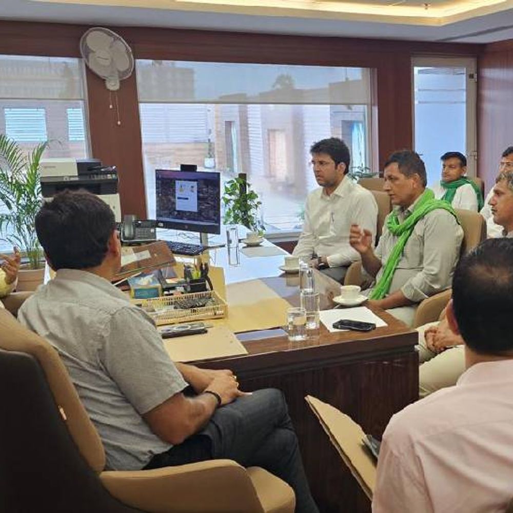 नोएडा प्राधिकरण और जीरो पाइंट पर किसानों का प्रदर्शन:मांगों को लेकर किसान प्राधिकरण को घेरेंगे, भारतीय किसान परिषद से CEO ने की चर्चा
