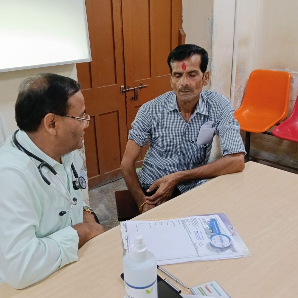 कानपुर में डेंगू, मलेरिया के लक्षण वाले बढ़े 25% मरीज:लेकिन जांच में आ रहे निगेटिव, डॉक्टरों ने दिए बचाव ये टिप्स