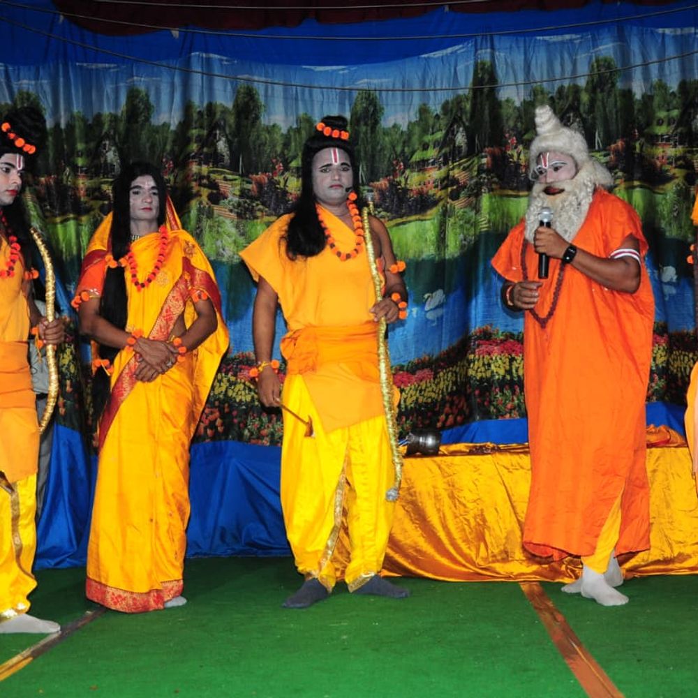 सुंदरी बन श्रीराम की कुटिया पहुंची सूर्पनखा, लक्ष्मण ने काट दी नाक, प्रभु के बाणों से मारे गए खर-दूषण