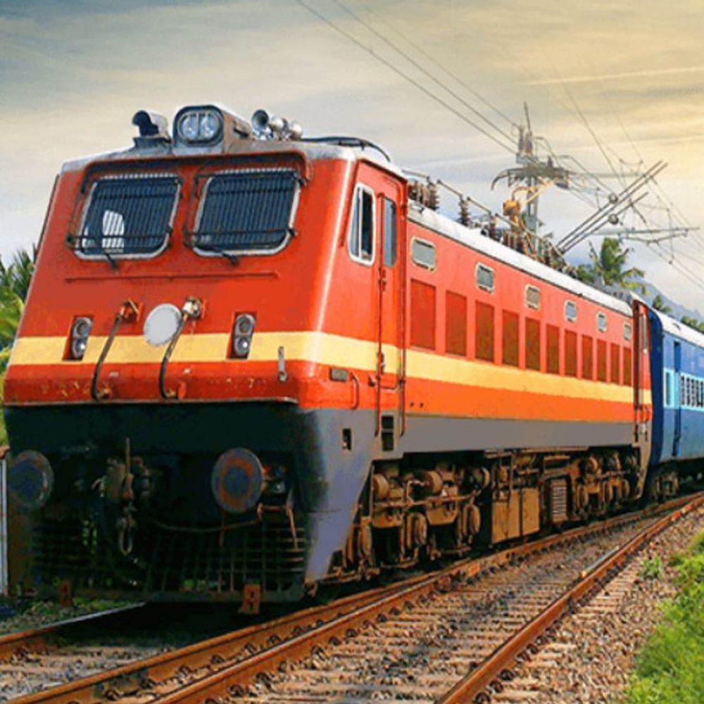 पुणे-हजरत निजामुद्दीन के बीच चलेगी द्विसाप्ताहिक स्पेशल ट्रेन